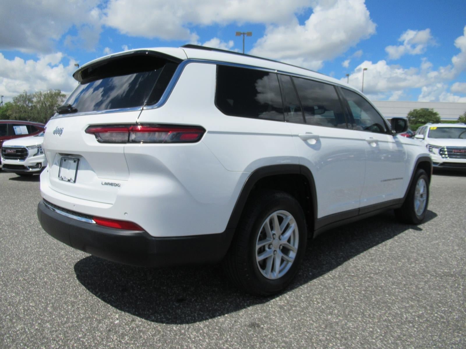 Used 2021 Jeep Grand Cherokee L Laredo w/ Luxury Tech Group I RWD image 7