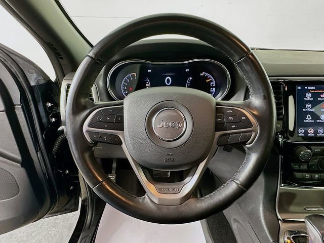 Used 2021 Jeep Grand Cherokee Laredo X AWD/4WD image 12