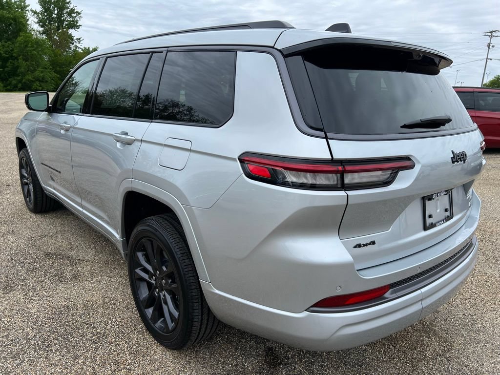 New 2026 Jeep Grand Cherokee L Limited AWD/4WD image 3