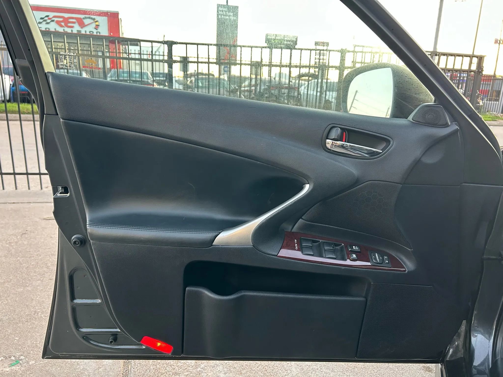 Used 2008 Lexus IS 250 image 12