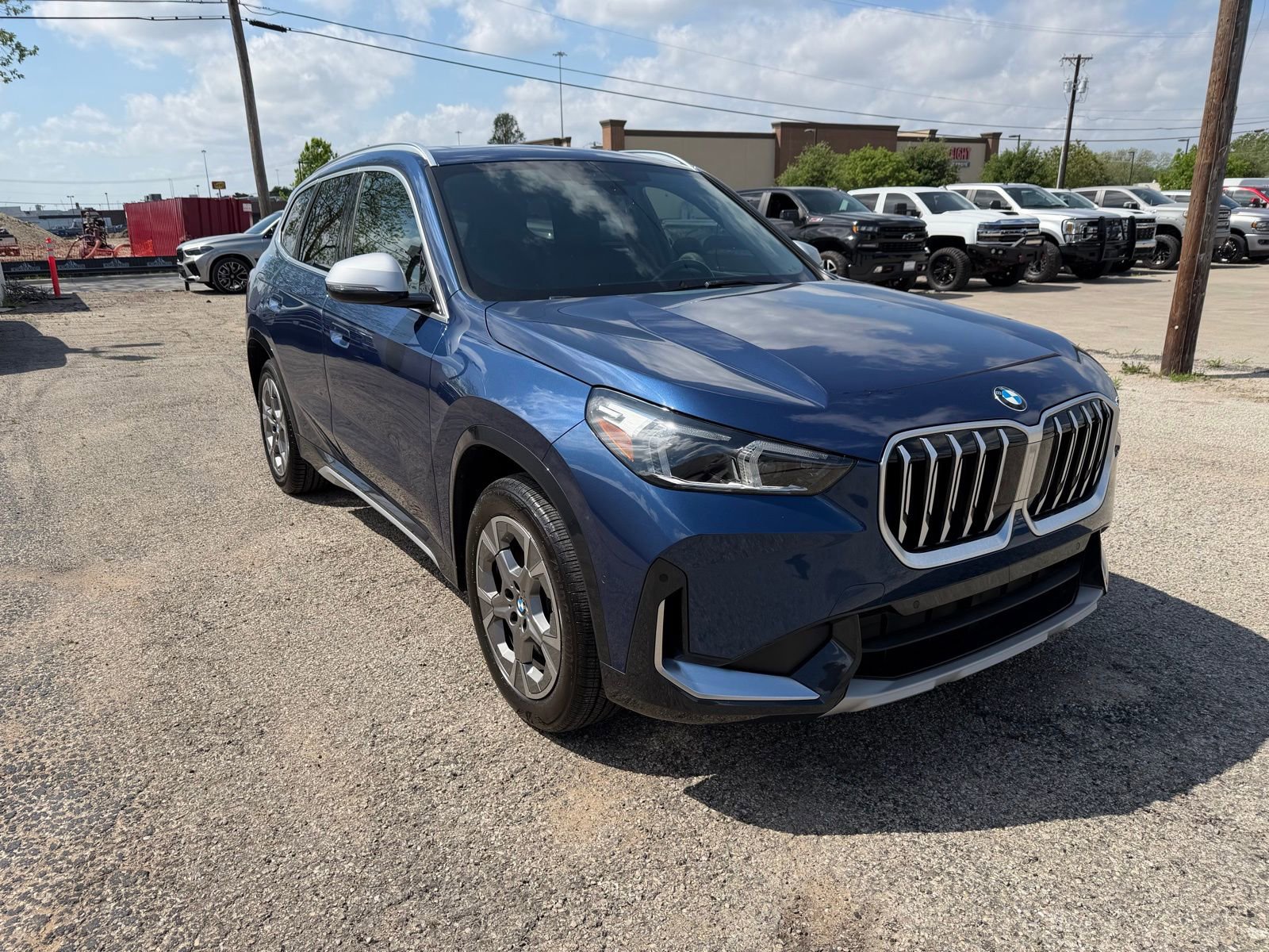 Used 2023 BMW X1 xDrive28i w/ Convenience Package image 9