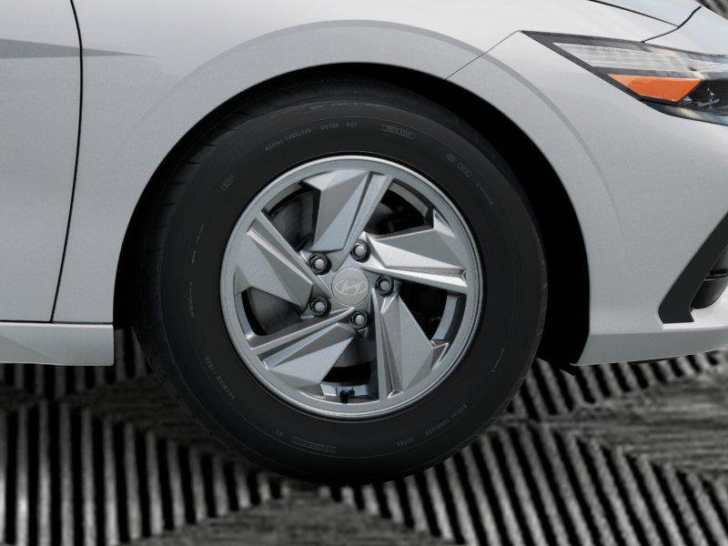 New 2026 Hyundai Elantra SE FWD image 8