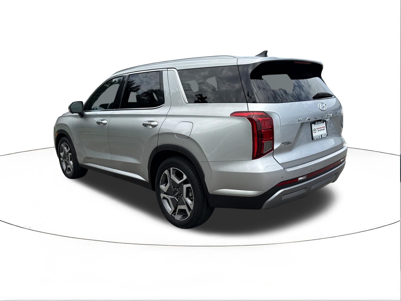Used 2024 Hyundai Palisade SEL FWD image 5