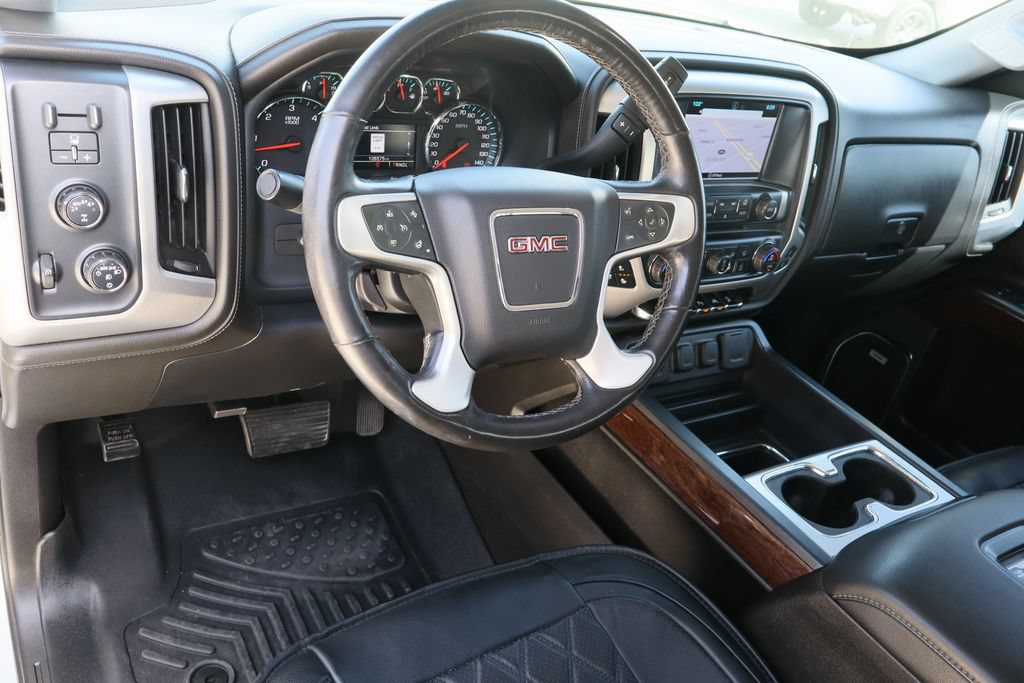 Used 2017 GMC Sierra 1500 SLT AWD/4WD image 12