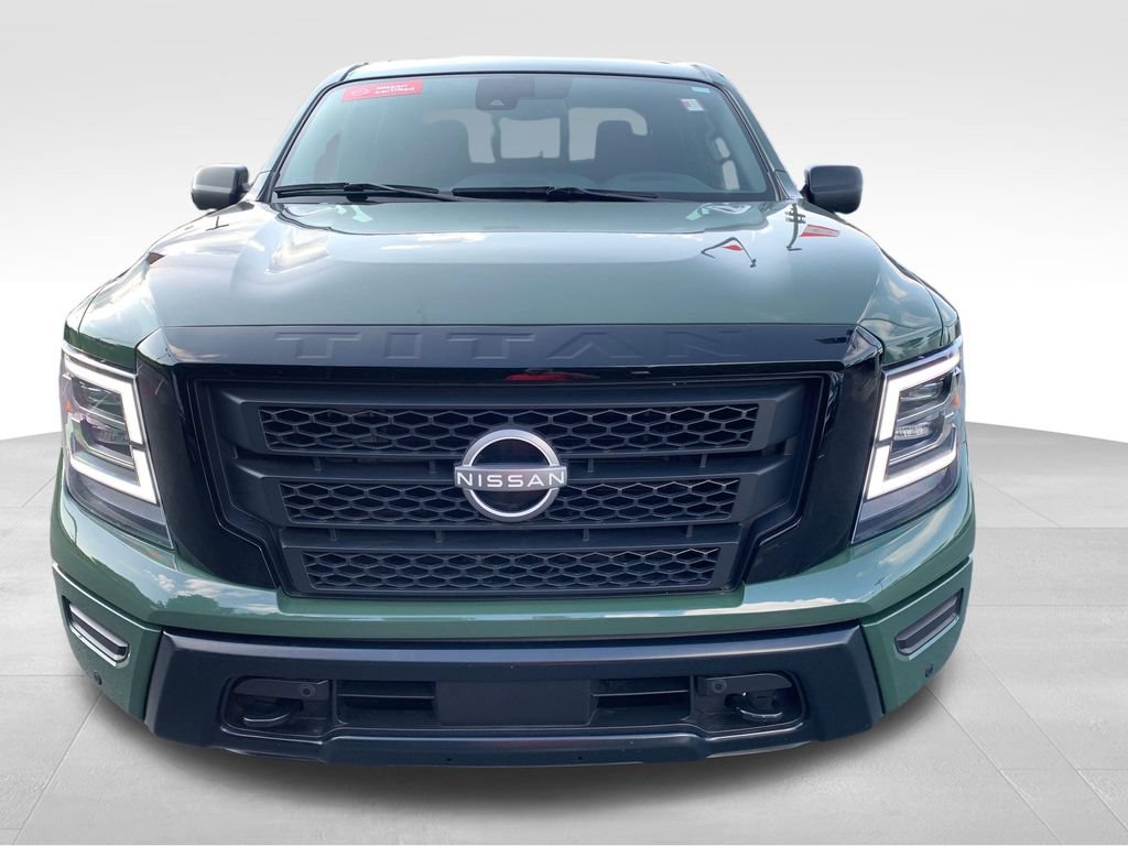 Used 2024 Nissan Titan SV w/ SV Bronze Edition Package AWD/4WD image 16