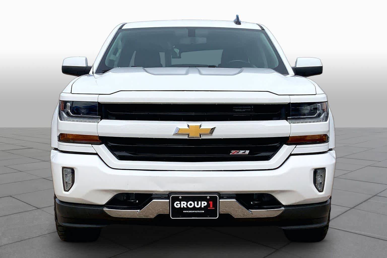 Used 2018 Chevrolet Silverado 1500 LT w/ Texas Edition AWD/4WD image 4