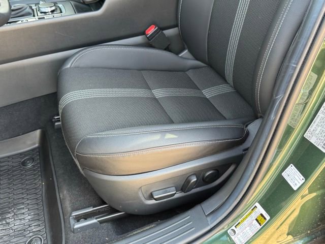 Used 2025 MAZDA CX-50 AWD 2.5 S w/ Preferred Package image 12