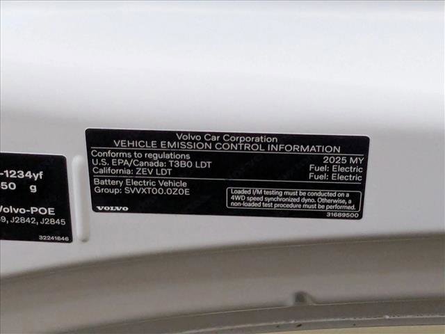 New 2025 Volvo EX90 Plus image 19