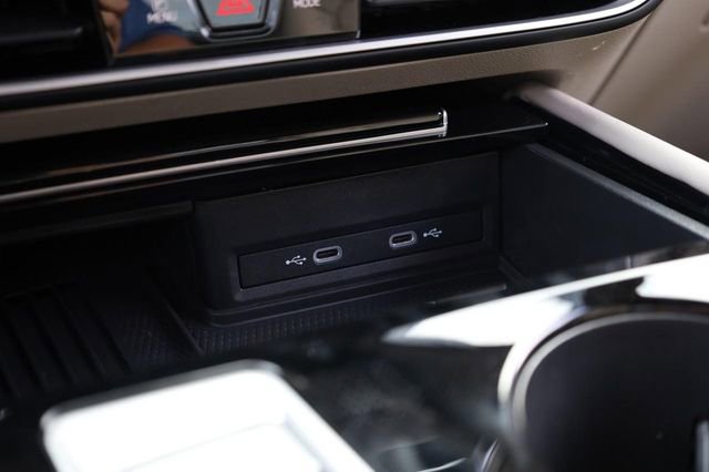 New 2026 Volkswagen Atlas SE image 16