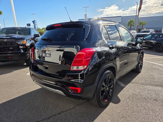 Certified 2018 Chevrolet Trax LT w/ Redline Edition FWD image 6
