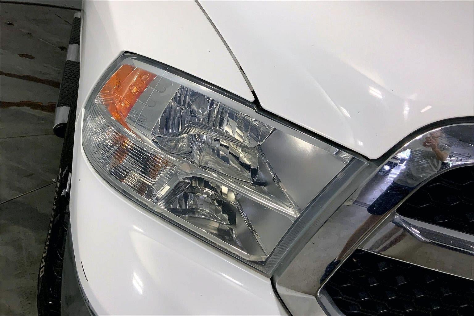 Used 2016 RAM 1500 Classic SLT AWD/4WD image 25