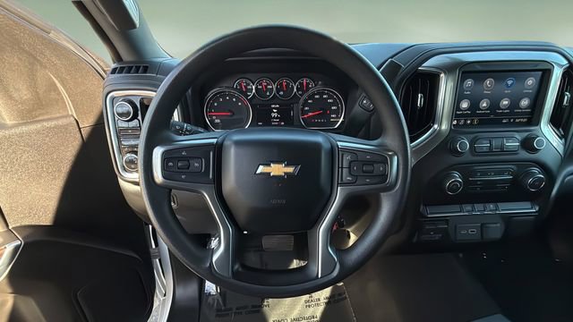 Used 2022 Chevrolet Silverado 2500 LT image 11