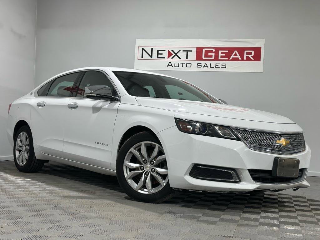 Used 2017 Chevrolet Impala LT FWD image 1