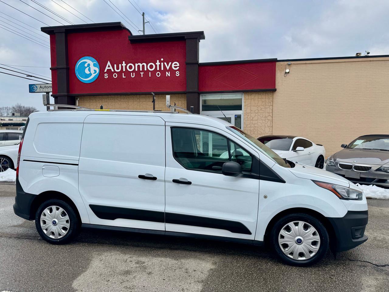 Used 2022 Ford Transit Connect XL image 6