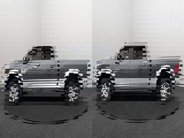 Used 2018 RAM 2500 Laramie w/ Convenience Group image 5