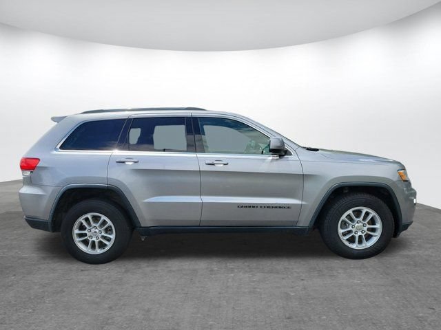 Used 2018 Jeep Grand Cherokee Laredo RWD video 2