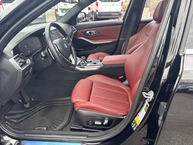 Used 2022 BMW 330i xDrive Sedan w/ Premium Package 2 AWD/4WD image 21