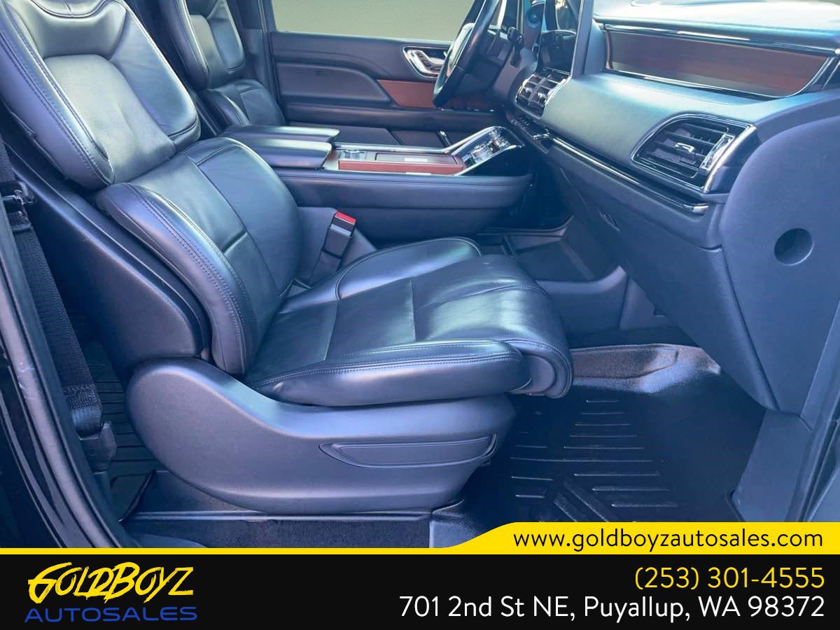 Used 2022 Lincoln Navigator L Reserve image 32
