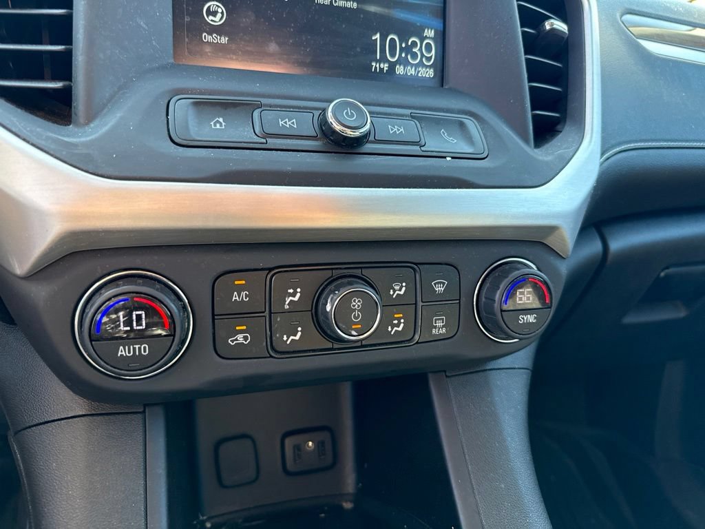 Used 2019 GMC Acadia SLE w/ LPO, Floor Liner Package AWD/4WD image 17