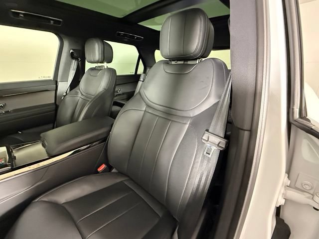 Certified 2024 Land Rover Range Rover Sport SE AWD/4WD image 6