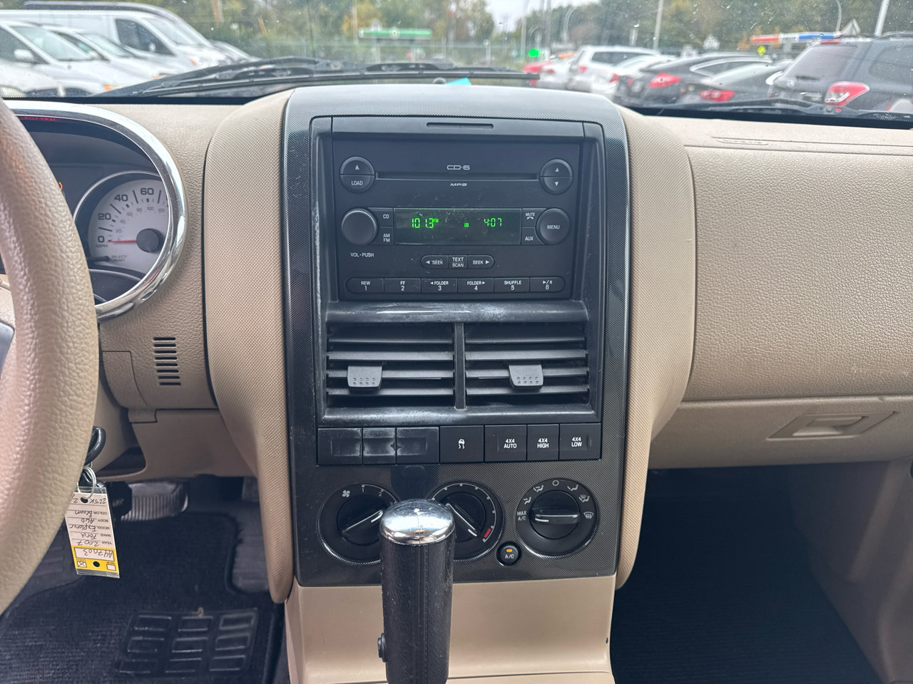 Used 2007 Ford Explorer Sport Trac XLT image 10