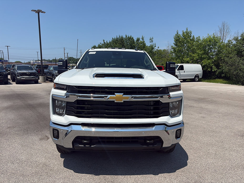 New 2026 Chevrolet Silverado 3500 LT w/ All Star Edition AWD/4WD image 9