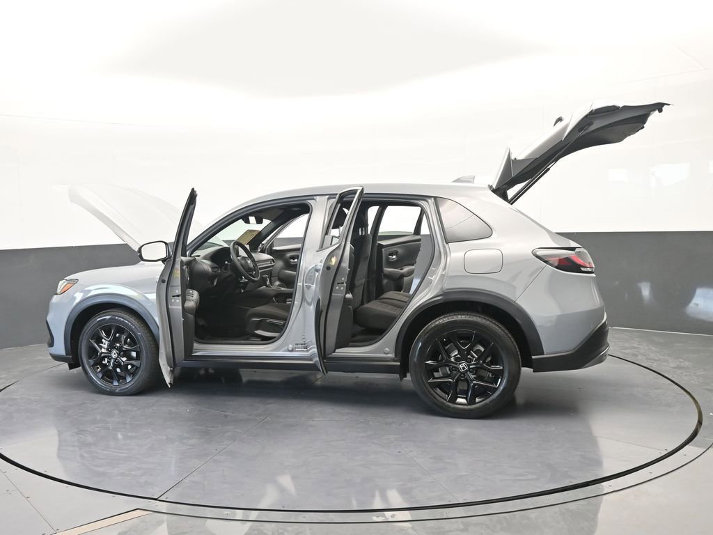 Used 2024 Honda HR-V Sport image 76
