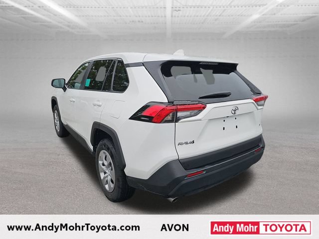 Used 2025 Toyota RAV4 LE FWD image 4