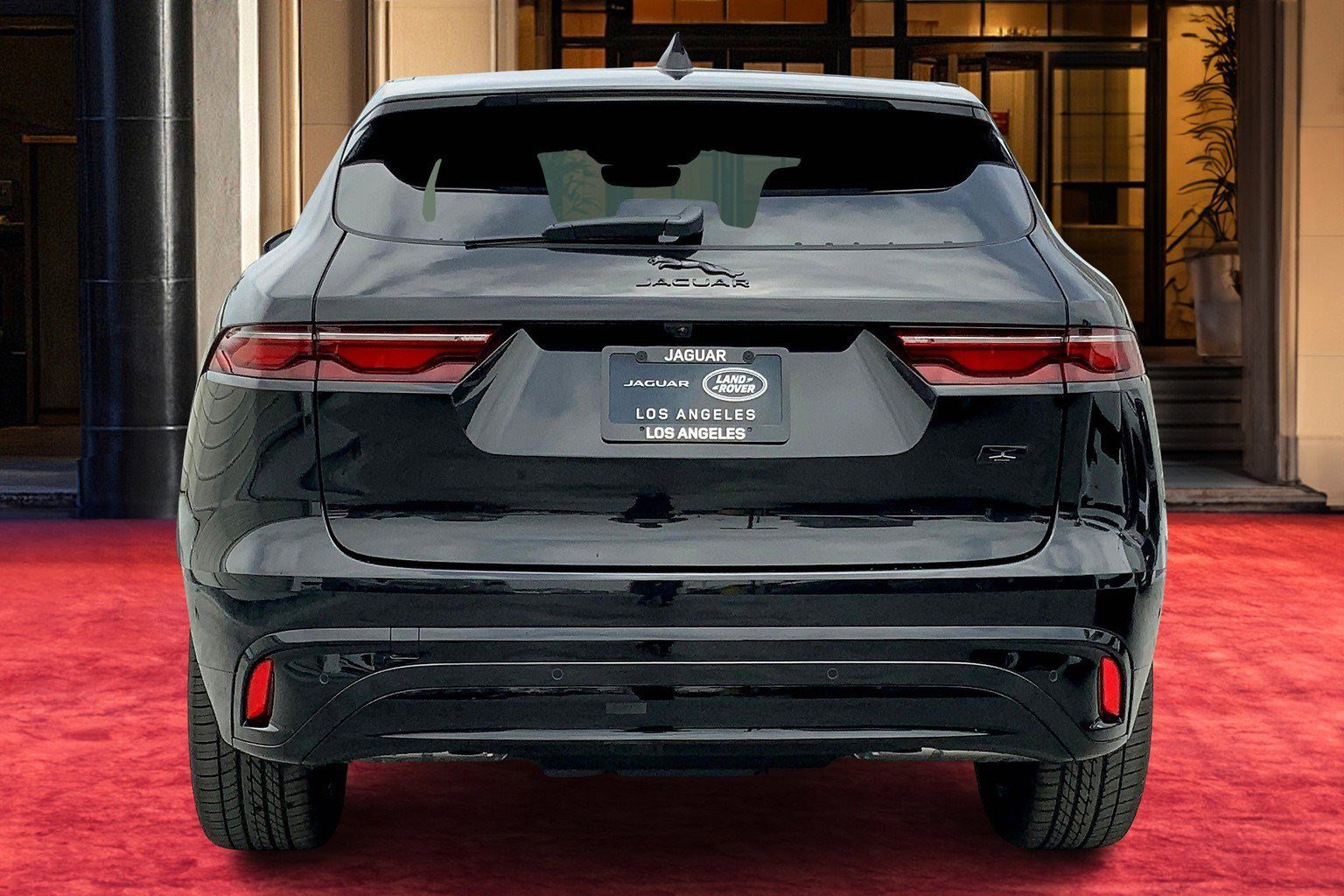 New 2026 Jaguar F-PACE R-Dynamic S image 3