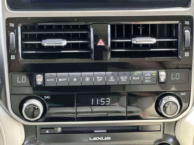 Used 2023 Lexus GX 460 Premium w/ Premium Package AWD/4WD image 17