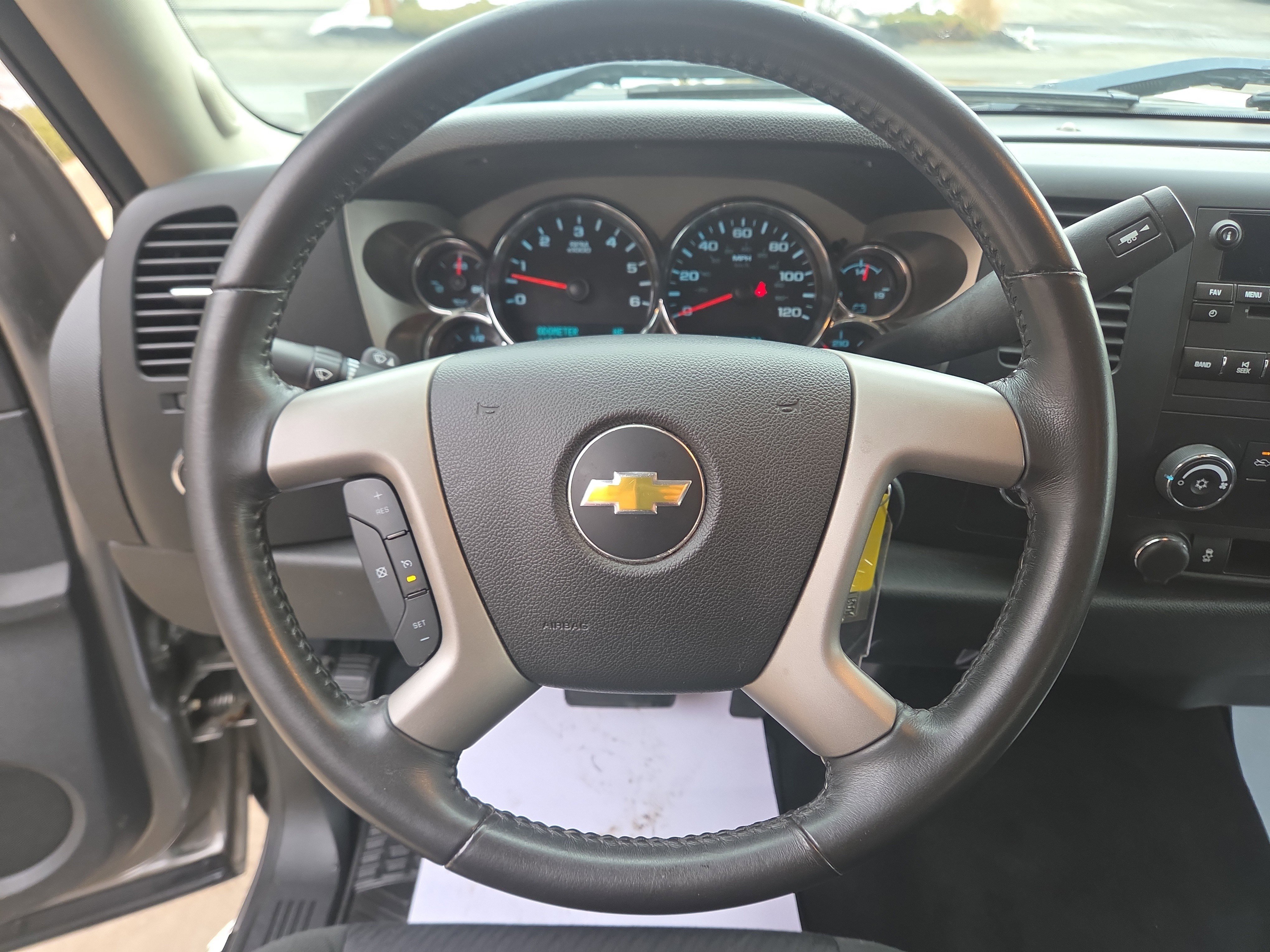 Used 2013 Chevrolet Silverado 1500 LT image 17