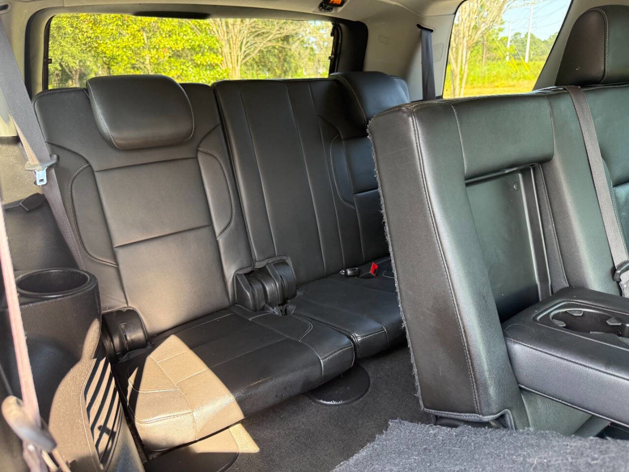 Used 2015 Chevrolet Tahoe LT RWD image 16