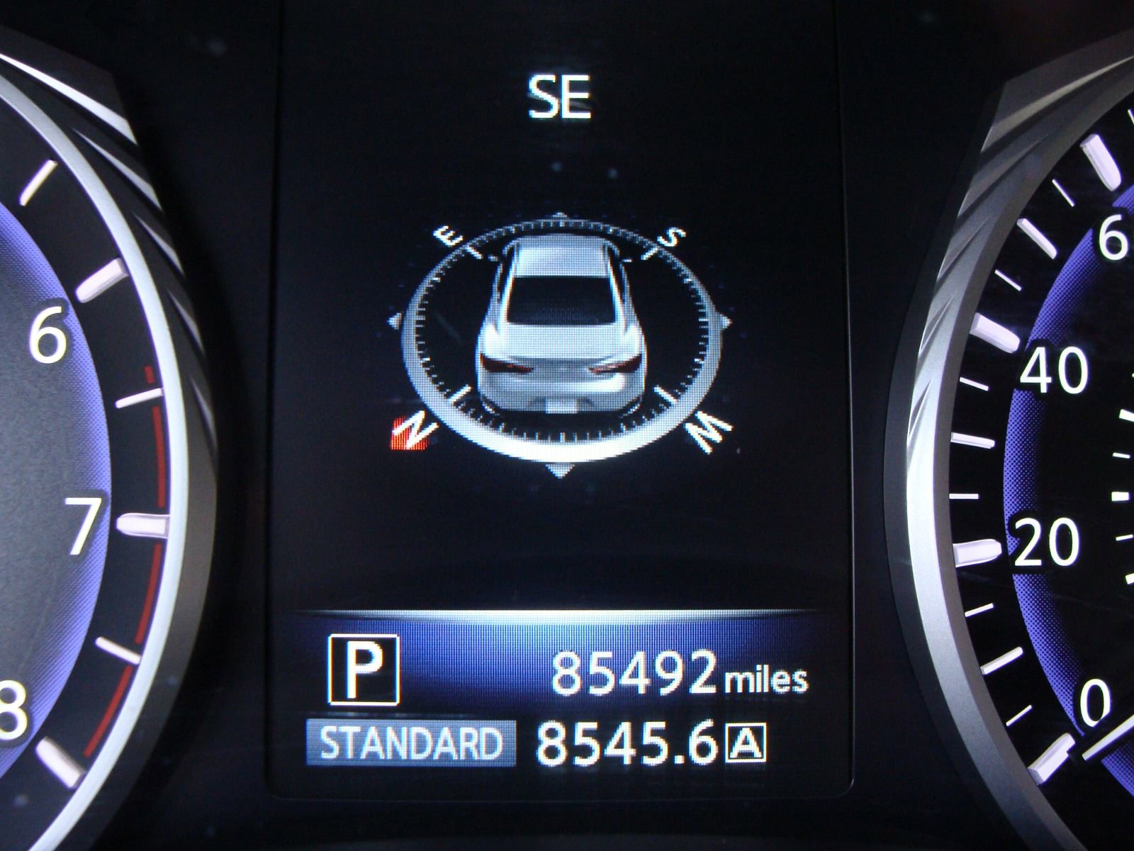 Used 2017 INFINITI Q60 w/ Premium Plus Package 2.0T image 14