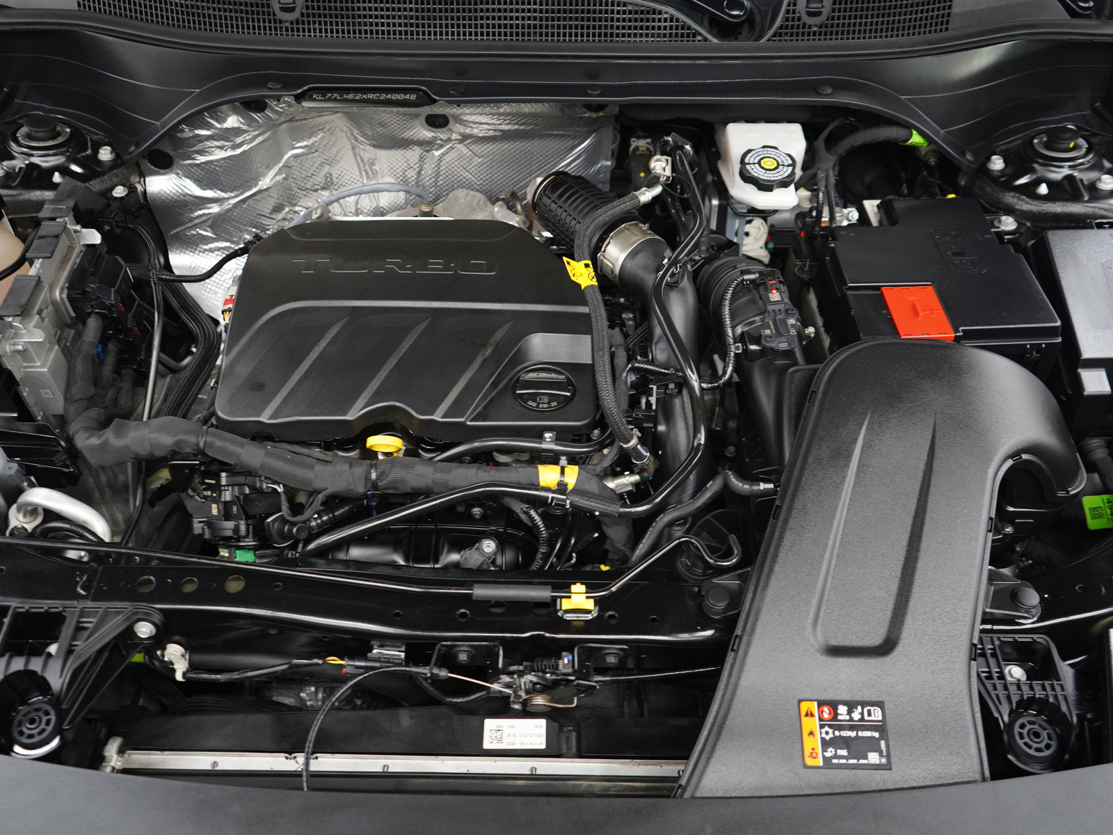 Used 2024 Chevrolet Trax LT w/ Sunroof Package image 30