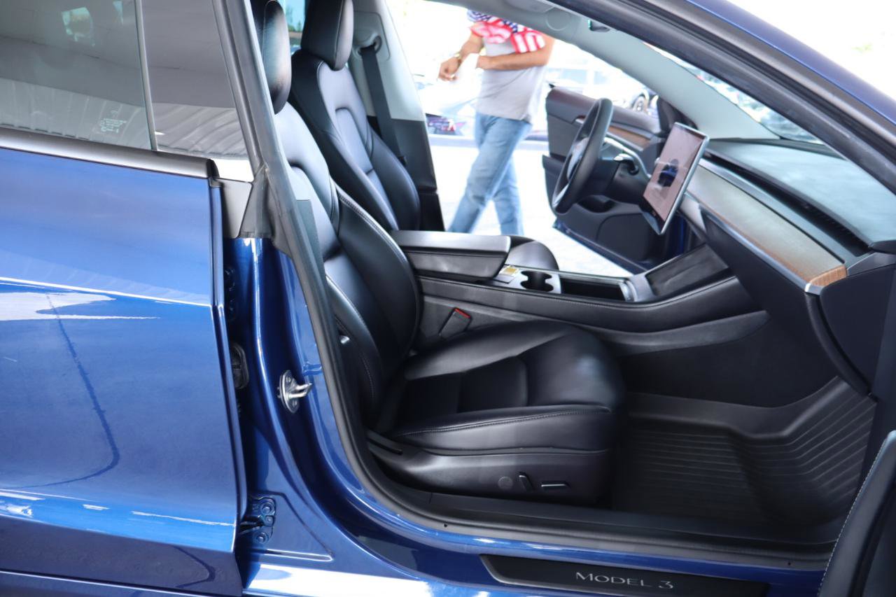 Used 2022 Tesla Model 3 Long Range image 35