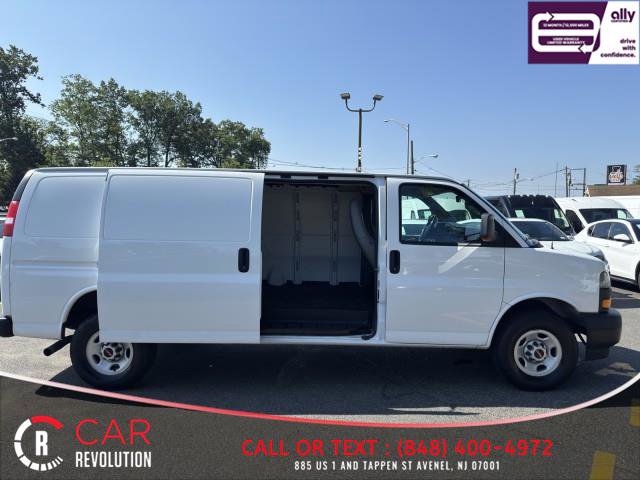 Used 2023 GMC Savana 2500 Extended w/ Driver Convenience Package image 9