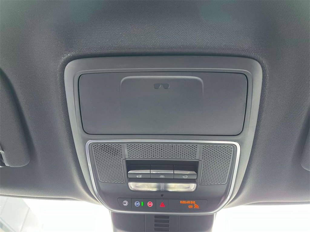 New 2026 Buick Enclave Avenir w/ Super Cruise Package image 31