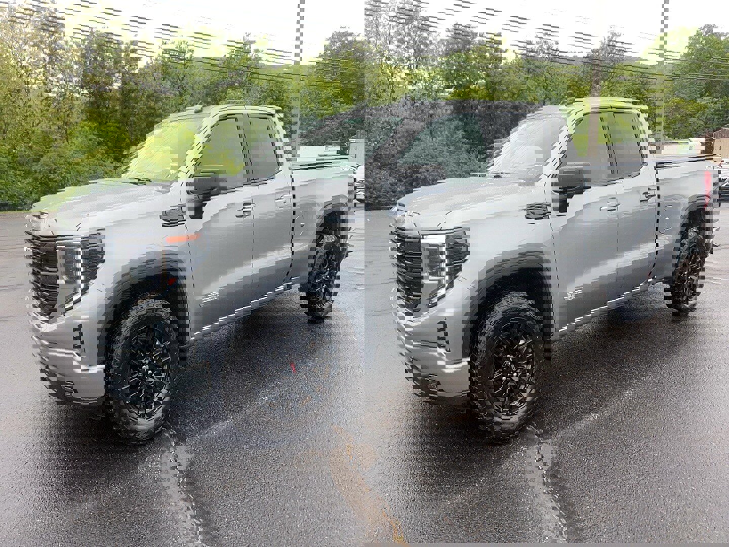 Used 2023 GMC Sierra 1500 Elevation video 3