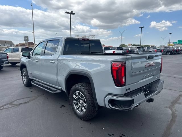 Used 2024 GMC Sierra 1500 AT4 w/ Technology Package AWD/4WD image 5