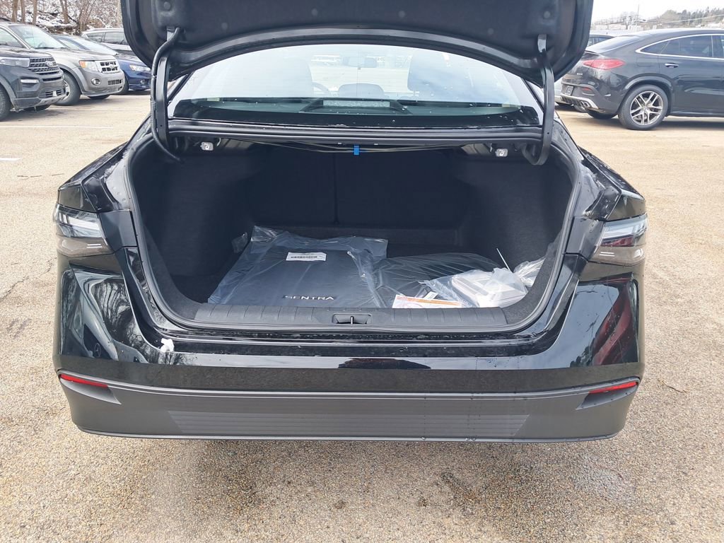 New 2026 Nissan Sentra SV w/ Floor Mat Package FWD image 24