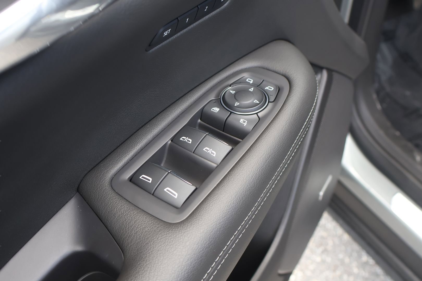 Certified 2023 Cadillac XT6 Luxury FWD image 10