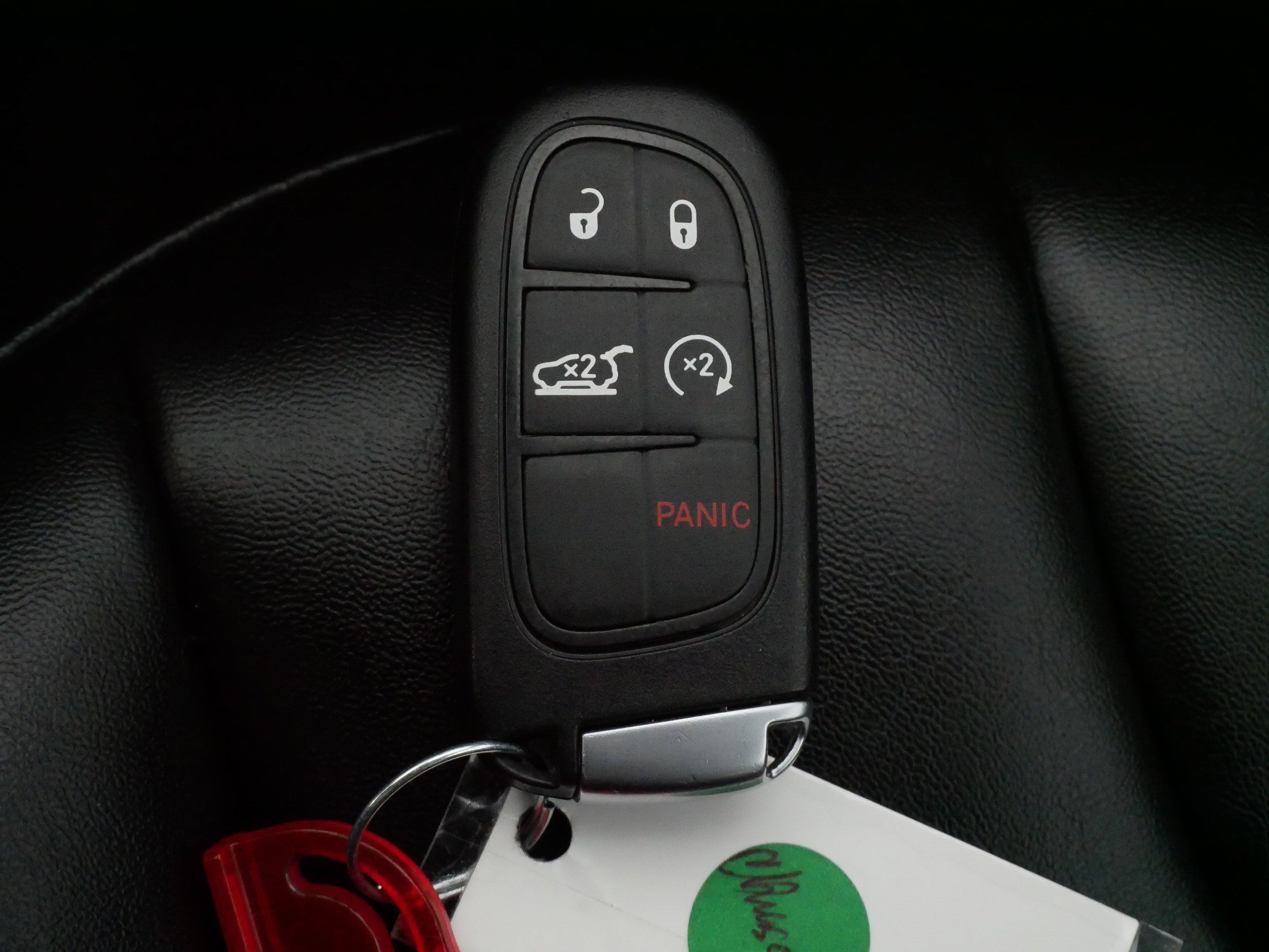 Used 2022 Jeep Cherokee Trailhawk w/ Technology Group B image 32