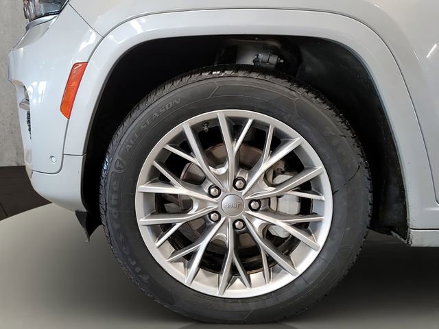 Used 2022 Jeep Grand Cherokee Summit w/ Adv Protech Group IV image 28