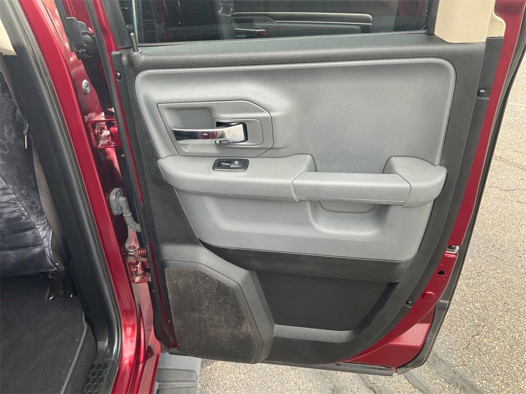 Used 2019 RAM 1500 Classic Warlock image 20