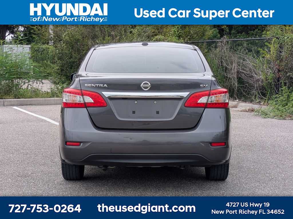 Used 2015 Nissan Sentra SV FWD image 4