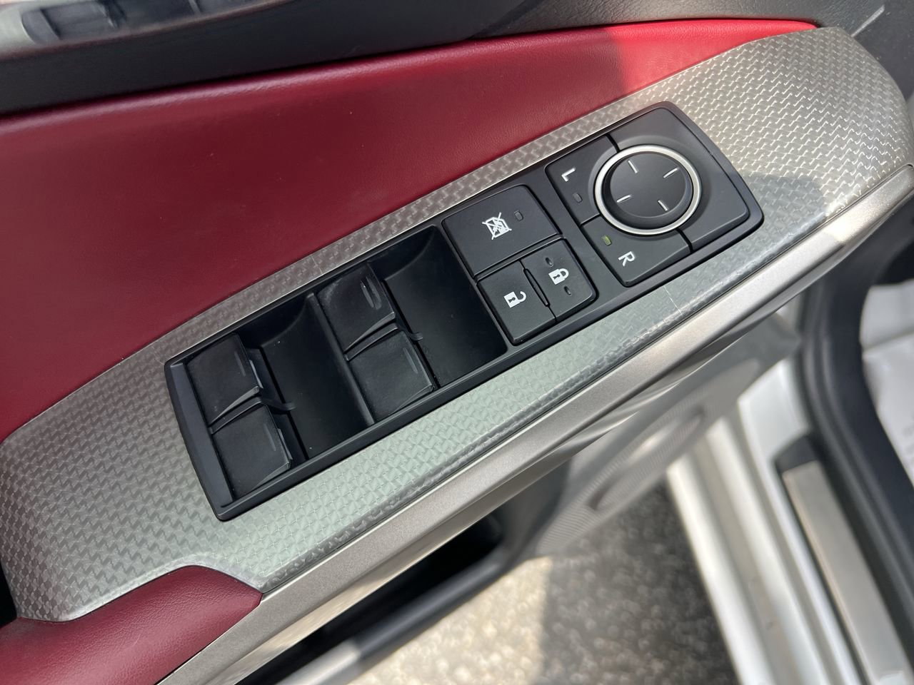 Used 2014 Lexus IS 350 w/ F Sport Package image 15