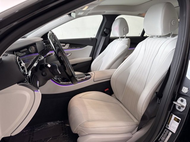 Used 2022 Mercedes-Benz E 350 4MATIC Sedan w/ AMG Line Exterior image 18