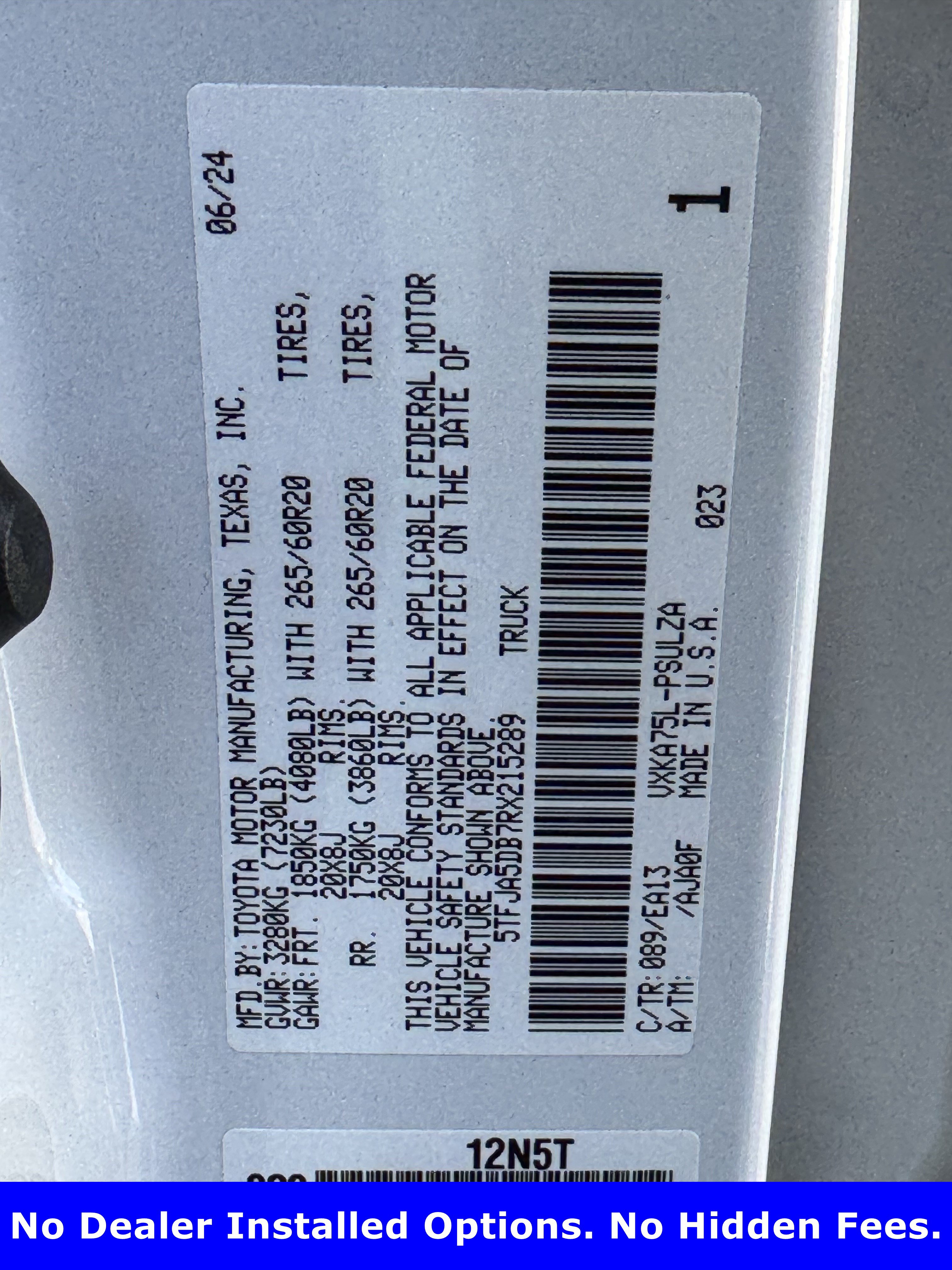 Used 2024 Toyota Tundra Limited AWD/4WD image 27