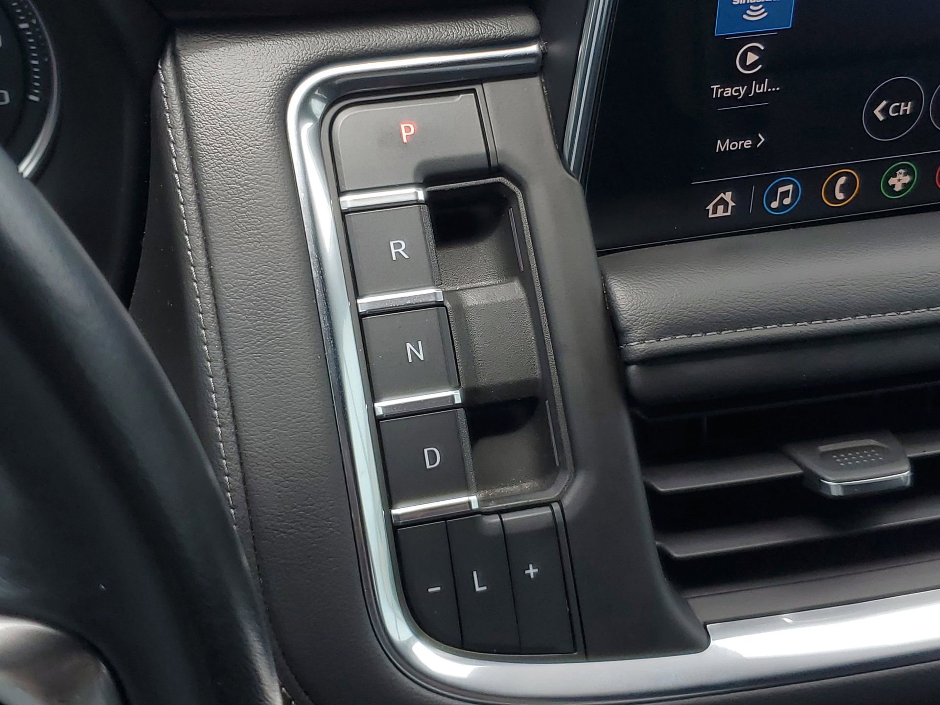 Used 2021 Chevrolet Tahoe Z71 AWD/4WD image 31