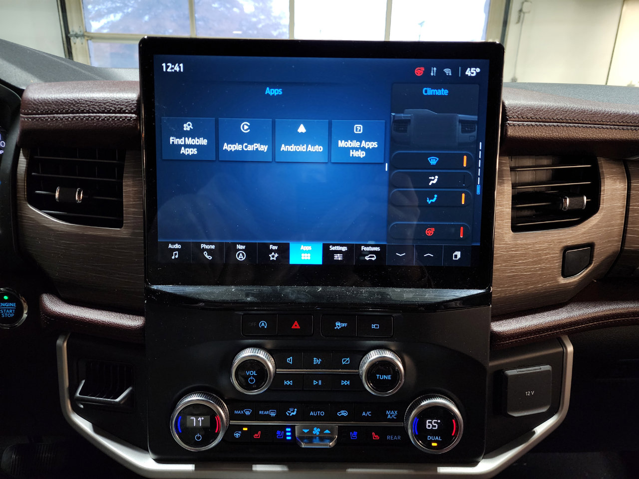 Used 2024 Ford Expedition Max Limited image 38